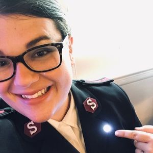 Meet your Posher, Allison